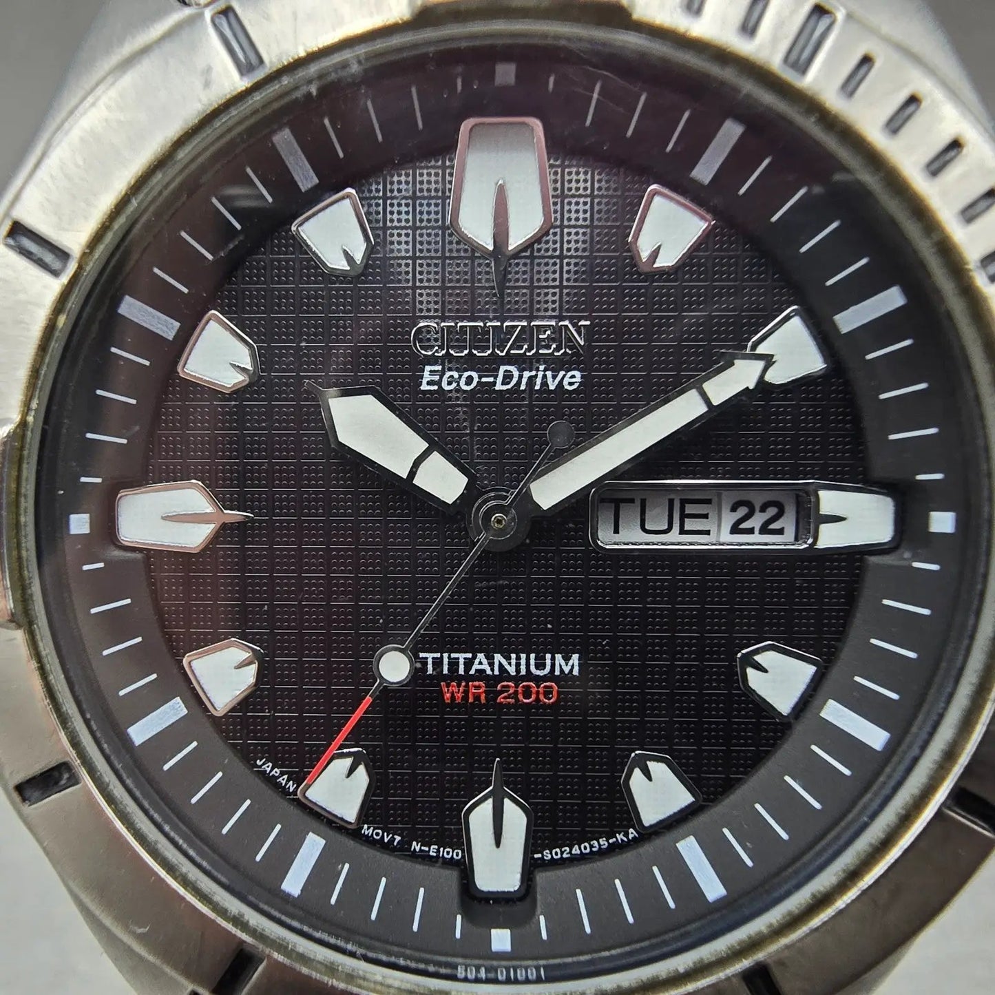 Citizen Eco-Drive Watch Men 42mm Black Dial Titanium Daydate E100-S011922 Runs1