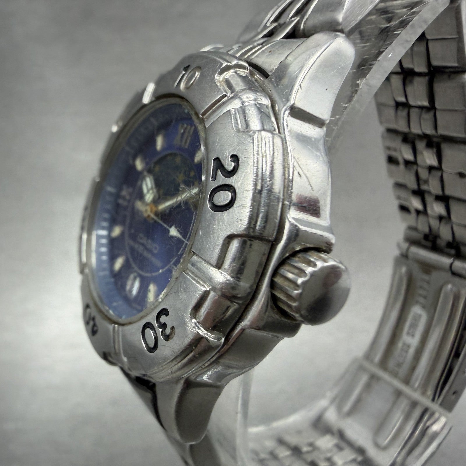 Casio Moon Phase Dive Watch Women 32mm Blue Dial Steel Date LD-733 PARTS3