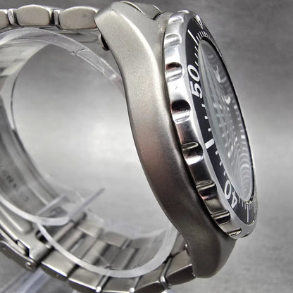 Citizen Eco-Drive Dive Watch Men 40mm Black Dial Titanium Date 7877-H04163 works3