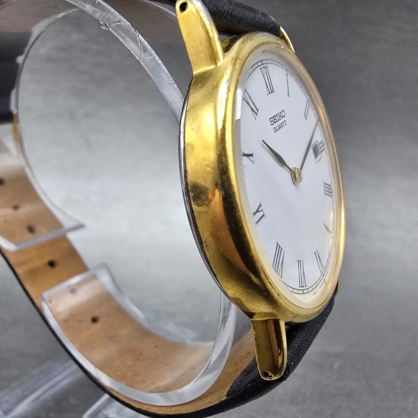 Seiko Watch Men 31mm White Dial Gold Tone Date READ!!!!!!! 5Y39-7010 New Battery3