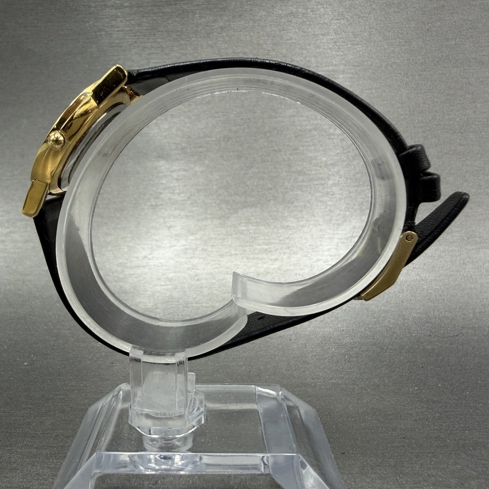 Movado Museum Watch Women 25mm Black Dial Gold Round 87.A1.845 New Battery6