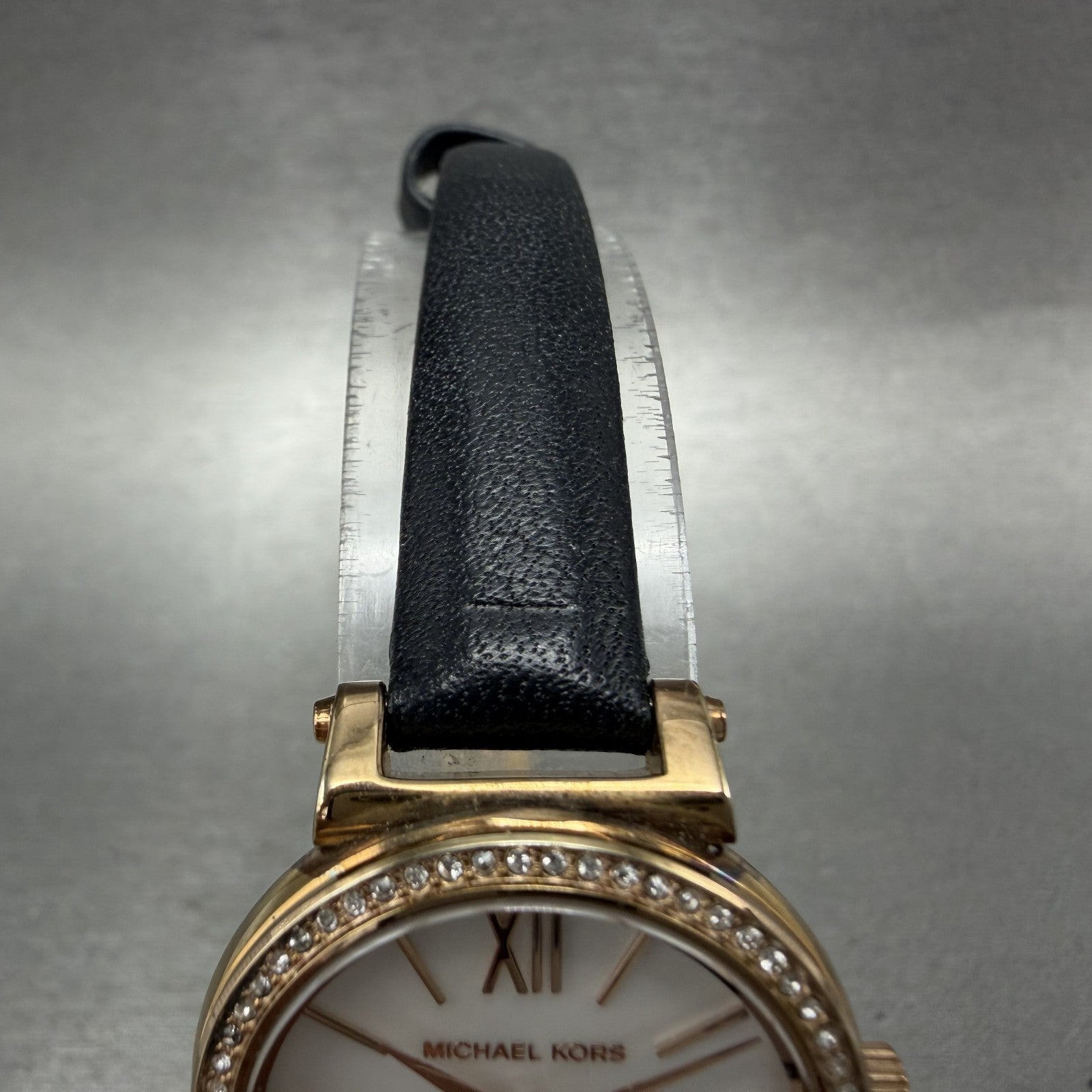 Michael Kors Sofie Watch Women 26mm MOP Dial Rose Gold Tone Round New Battery4