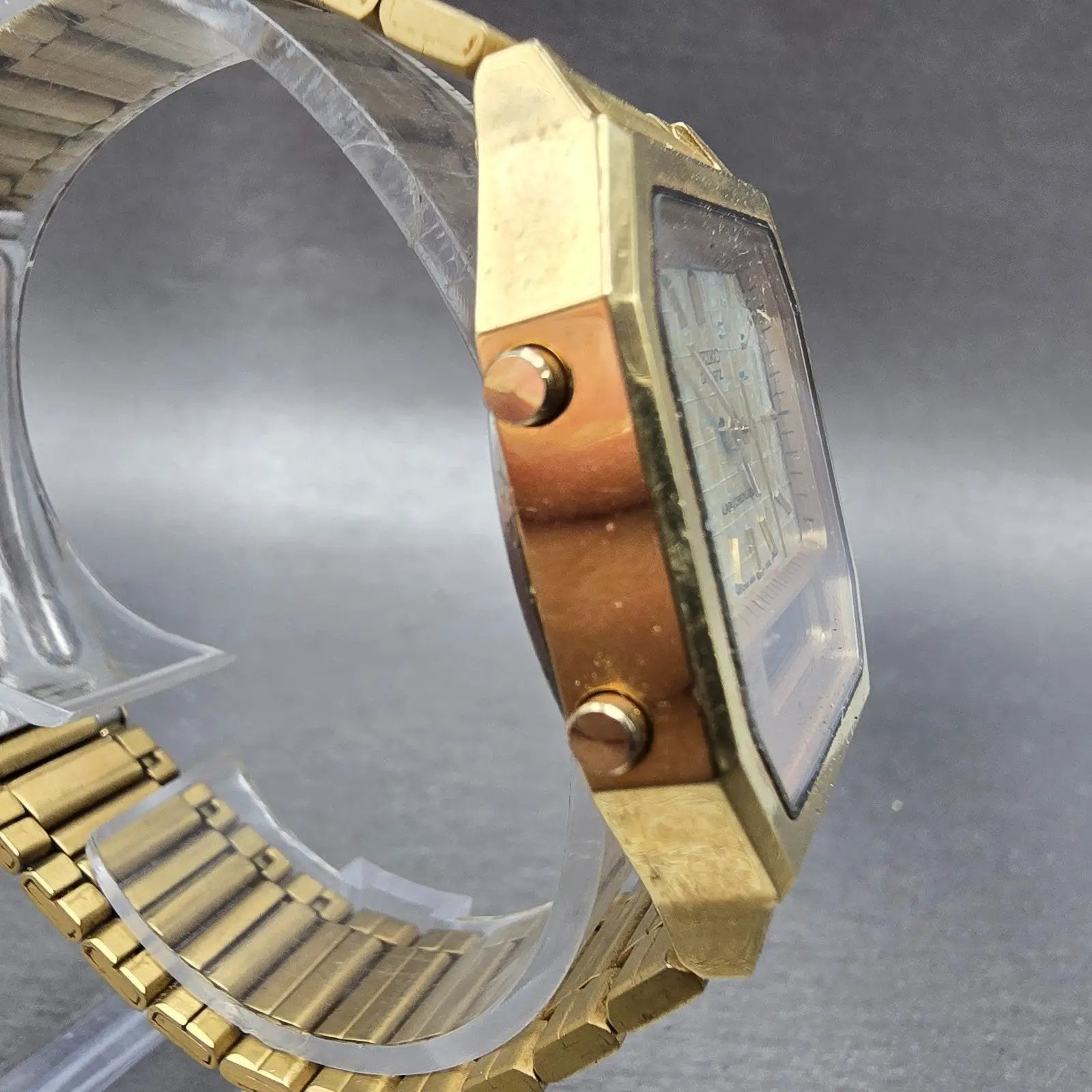 Seiko Analog Digital Watch Men 33mm Gold Dial Gold Tone H601-5389 PARTS Vintage11