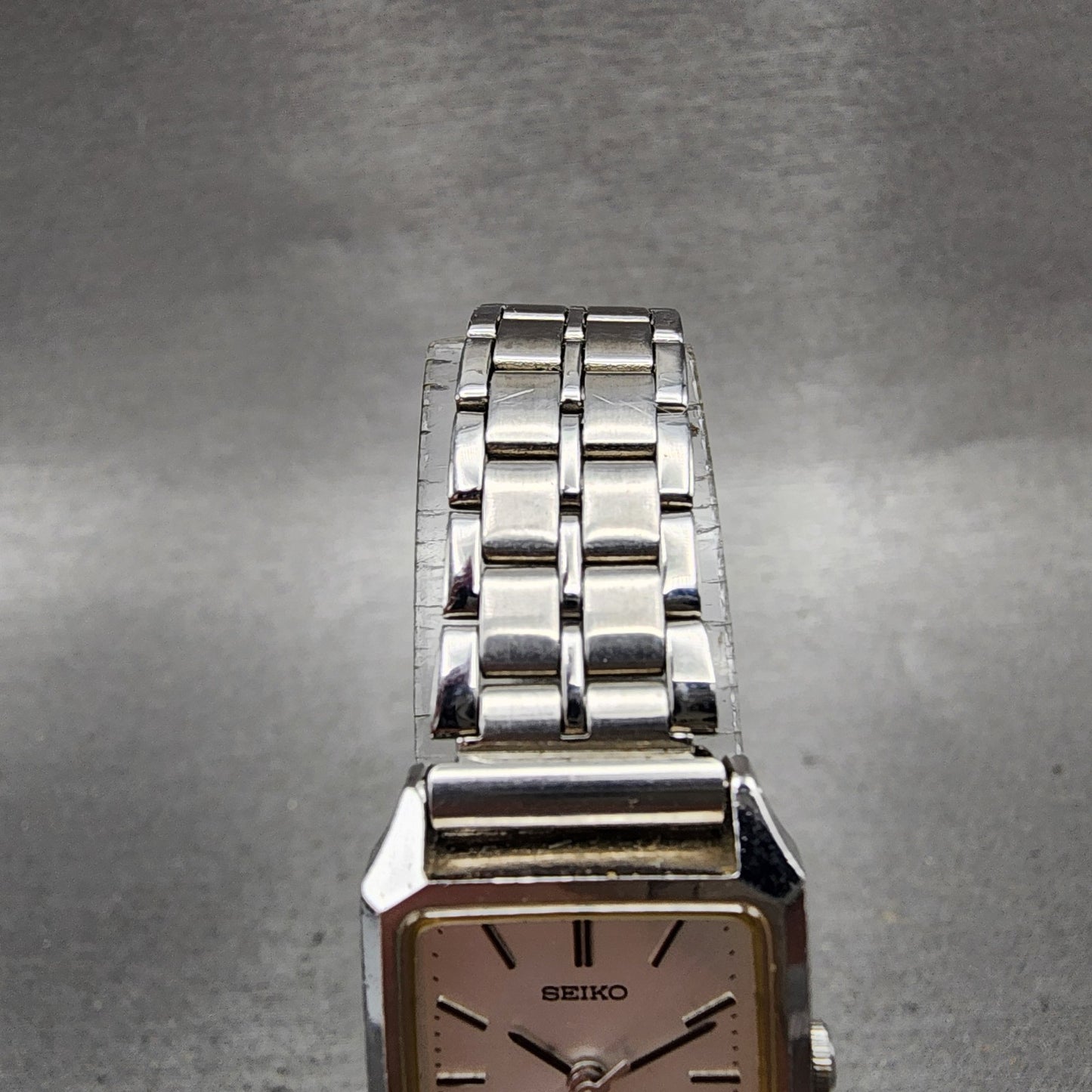 Seiko Tank Watch Women 19mm Silver Dial Silver Tone 4n215090 New Battery4