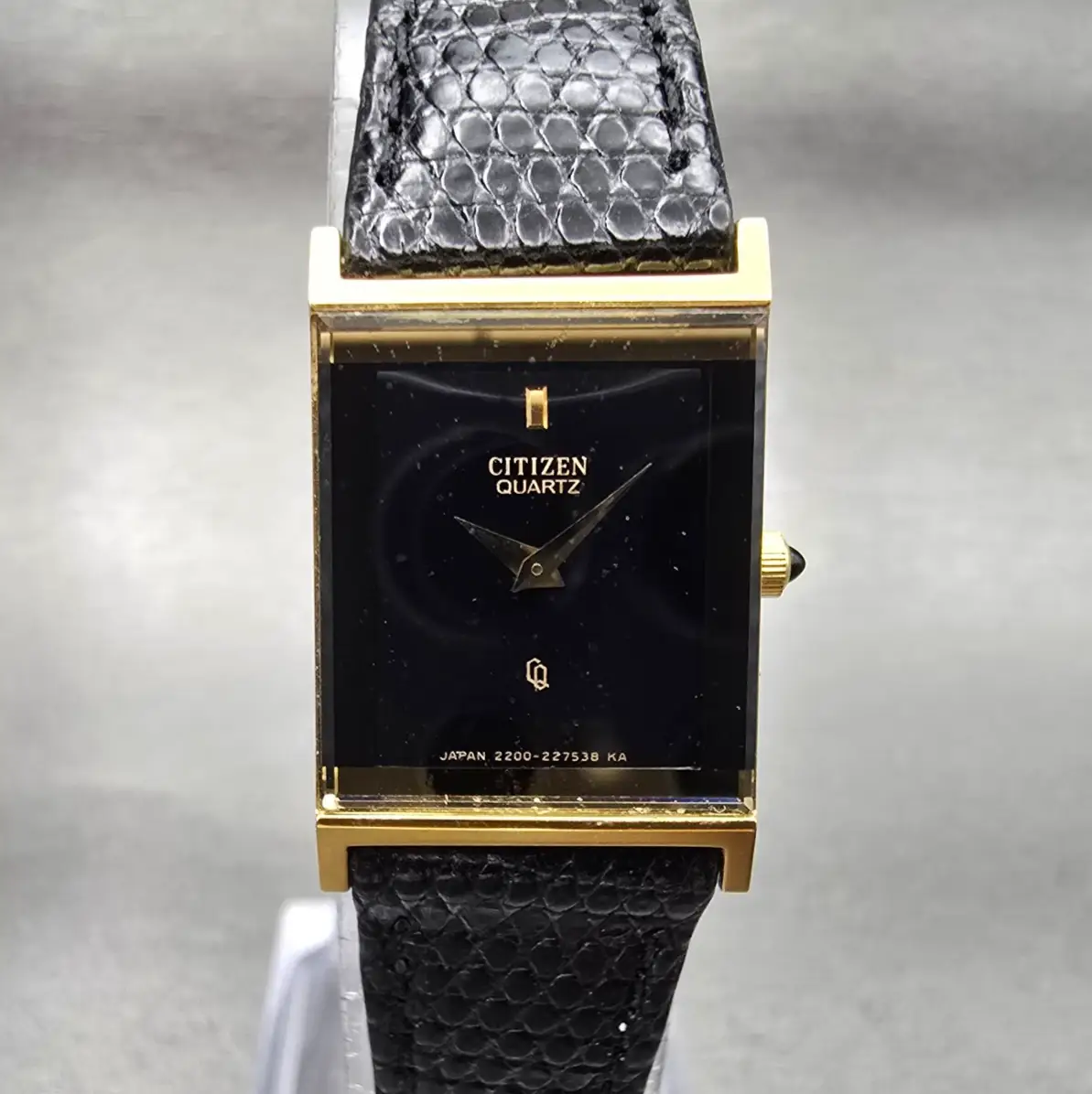 Citizen Tank Watch Women 16mm Black Dial Gold Tone Rectangle 2200 New Battery0