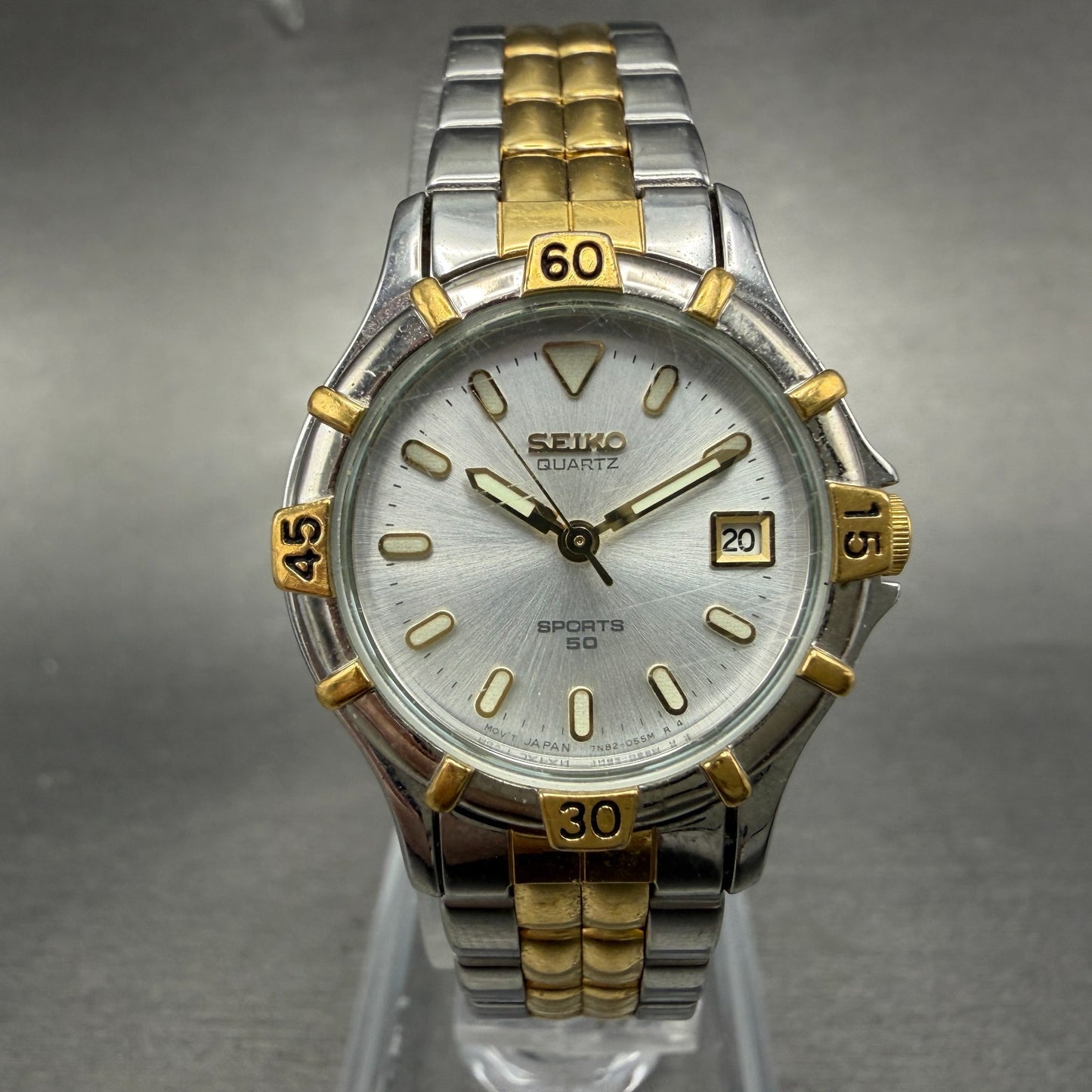 Seiko Sports 50 Watch Women 25mm Silver Dial Two Tone Round 7N82-0261 New Bat KL0