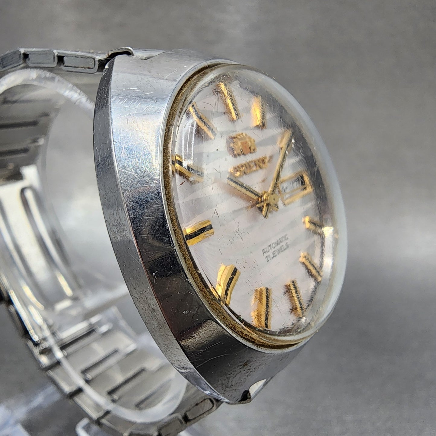 Orient Automatic Watch Men 37mm White Dial Silver Tone Daydate TI 4697168C Runs3