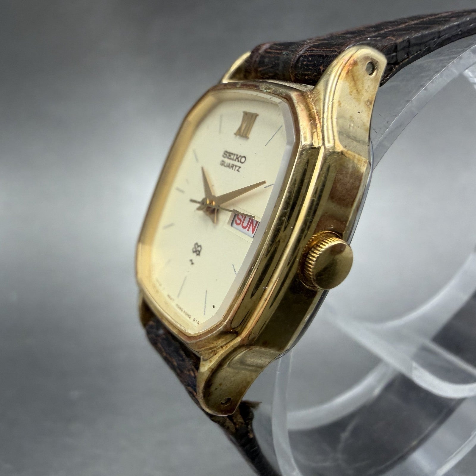 Seiko SQ Watch Women 22mm Cream Dial Gold Tone Daydate 8523-5079 New Battery2