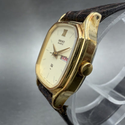 Seiko SQ Watch Women 22mm Cream Dial Gold Tone Daydate 8523-5079 New Battery2