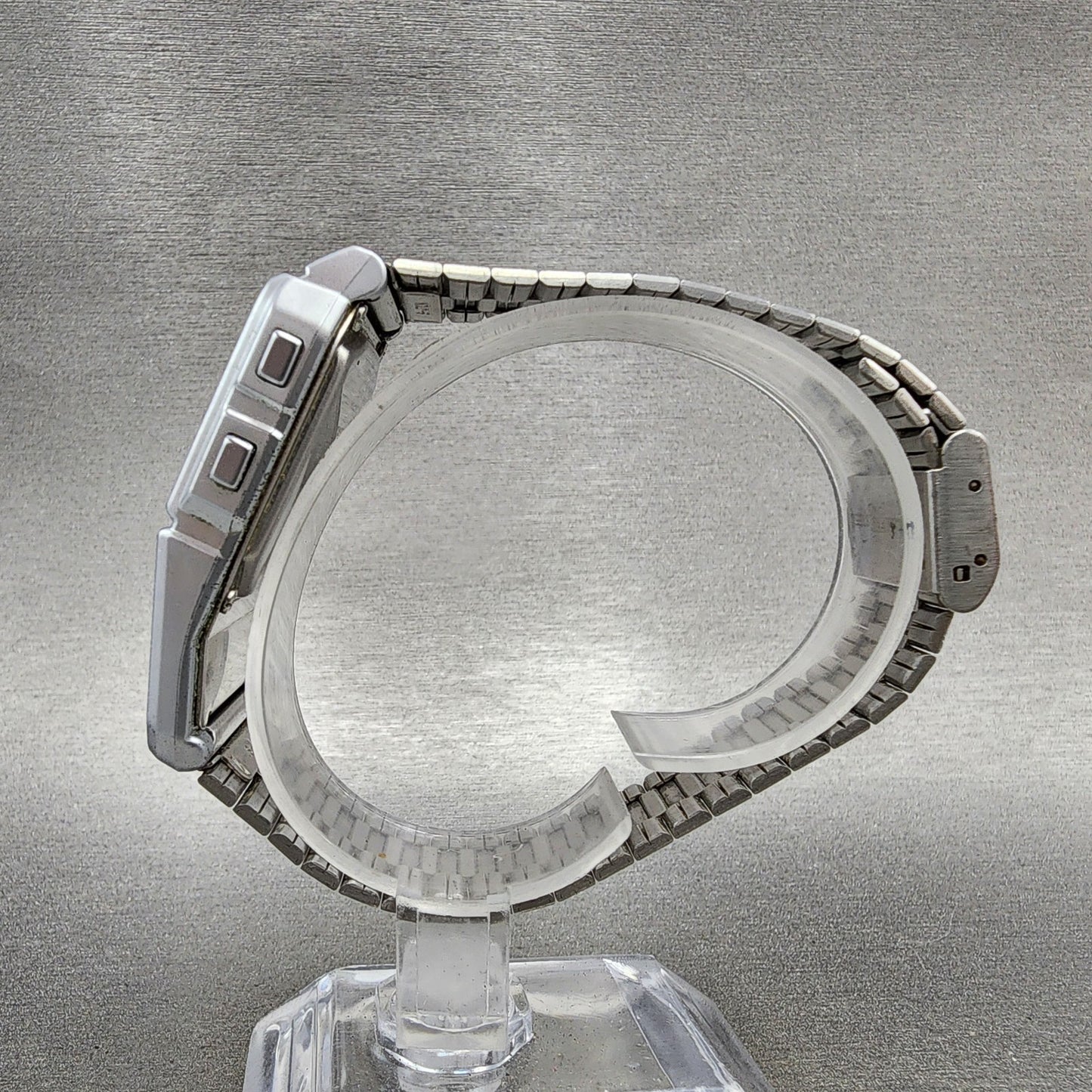 Casio Calculator Watch Men 33mm Digital Silver Tone Alarm Chrono DBC610 New Bat6