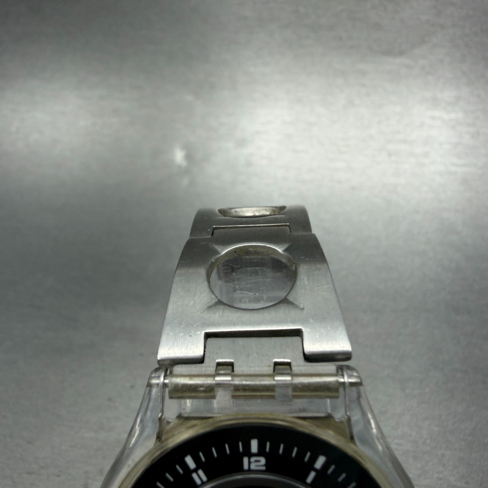 Swatch Skin Simple Like Watch Unisex 34mm Gray Dial Clear Case Round New Battery4