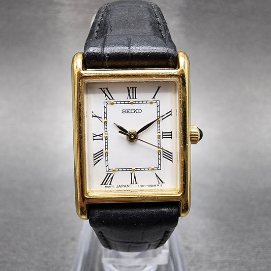 Seiko Tank Watch Women 18mm White Dial Gold Tone Rectangle 1N015G40 New Battery0
