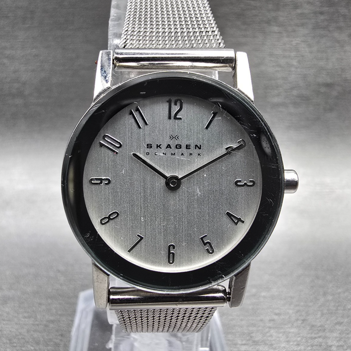 Skagen Watch Women 27mm Silver Dial Silver Tone Round Mesh Band 39SSS New Batt0