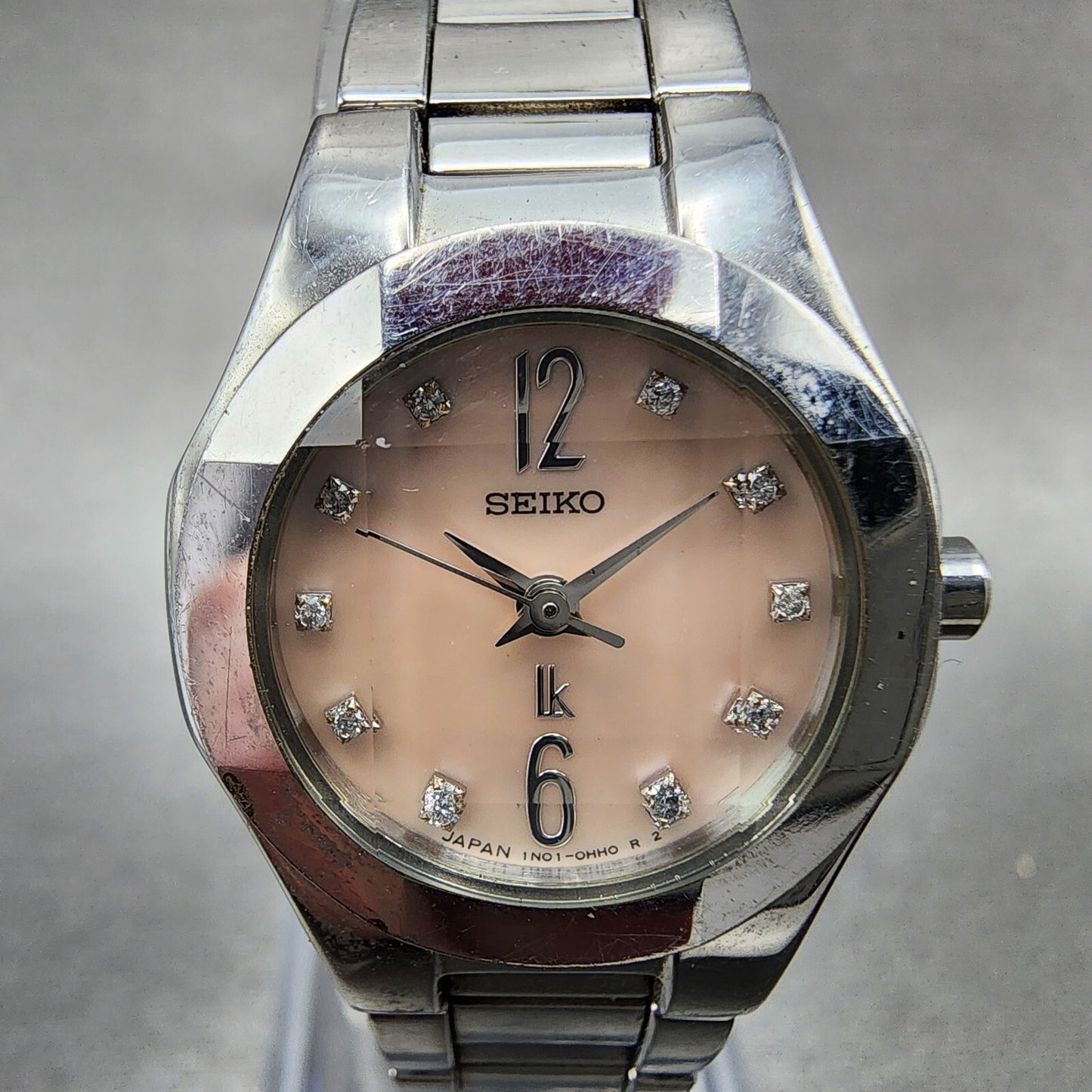 Seiko Lukia Watch Women 22mm MOP Dial Steel Round 1N01-0CA0 New Battery