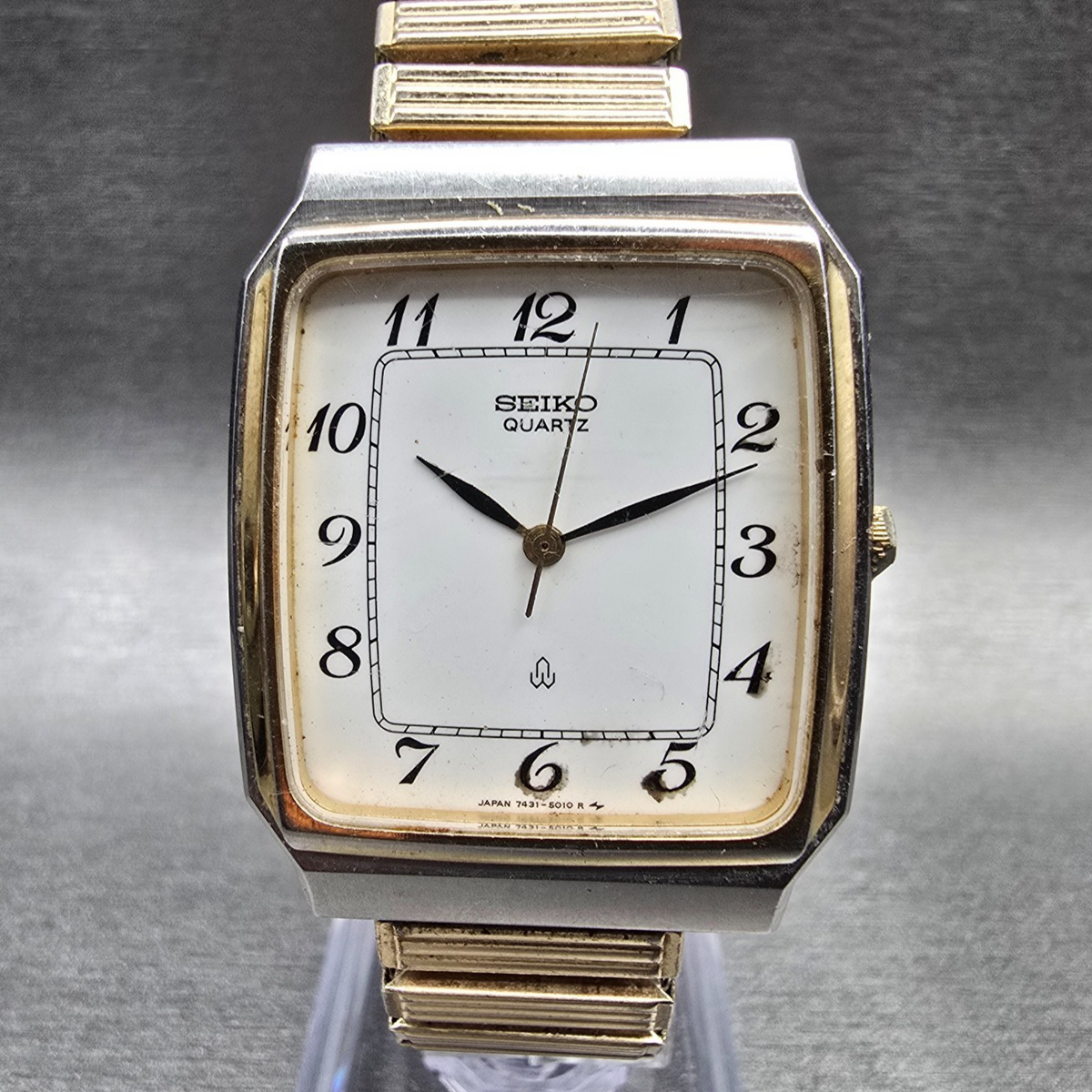 Seiko Watch Men 30mm White Dial Two Tone Rectangle 7431-5010 New Battery0