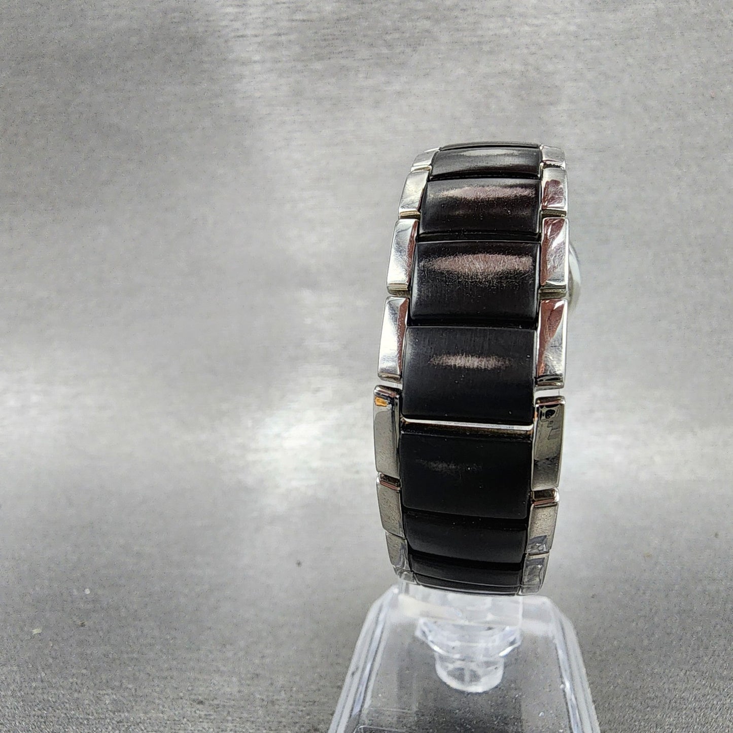 Bulova Diamond Watch Women 28mm MOP Dial Black Silver Tone Round 98P127 PARTS8