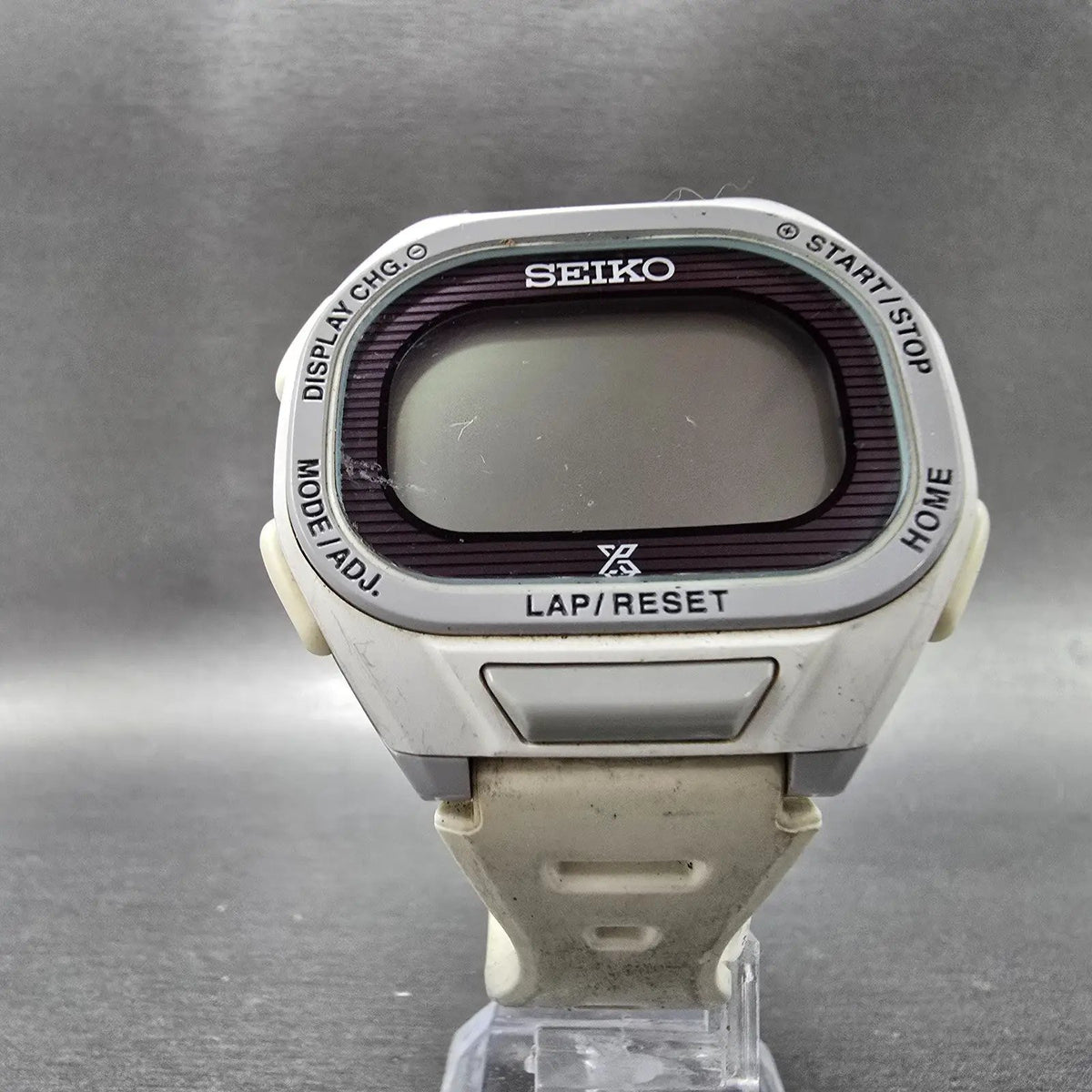 Seiko Super Runner Watch Men 44mm White Chronograph Oval S690-00A0 PARTS6