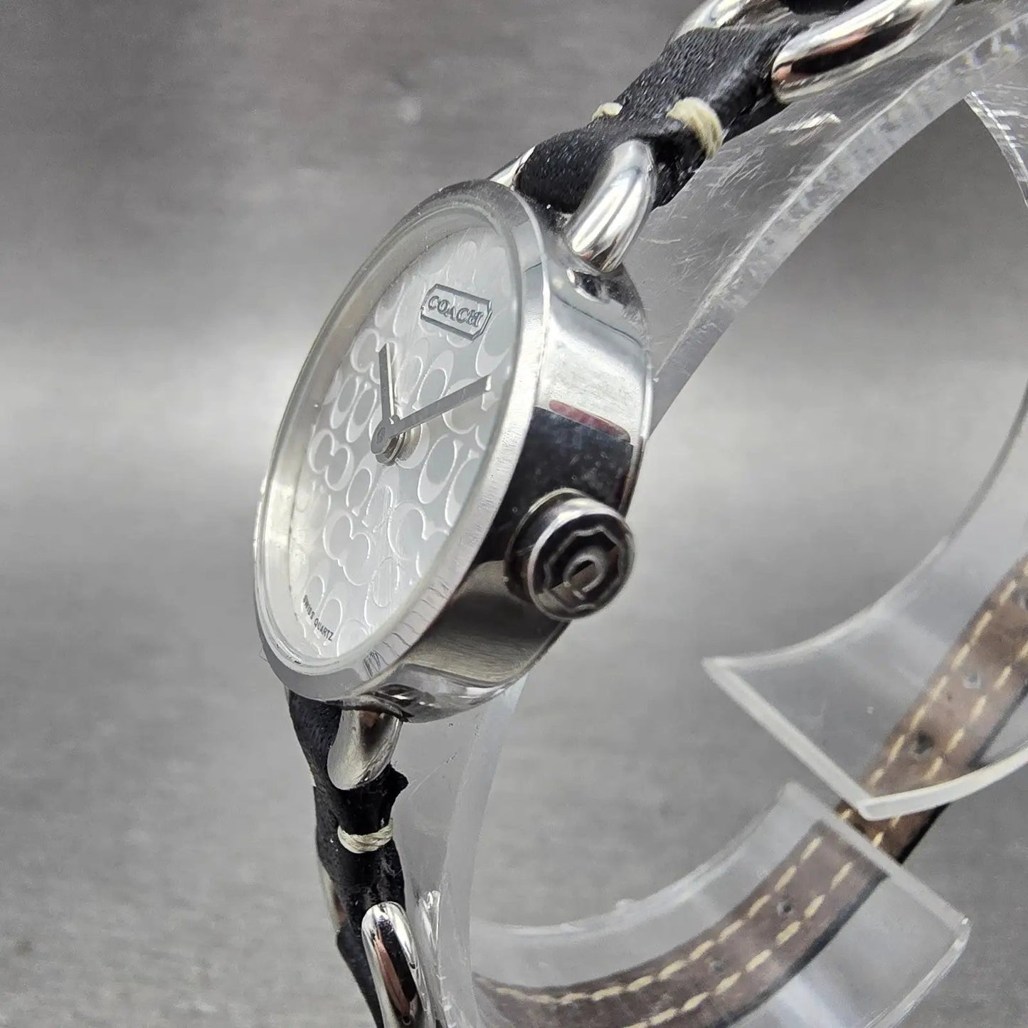 Coach Watch Women 22mm Silver Dial Steel Round Bangle Leather New Battery2