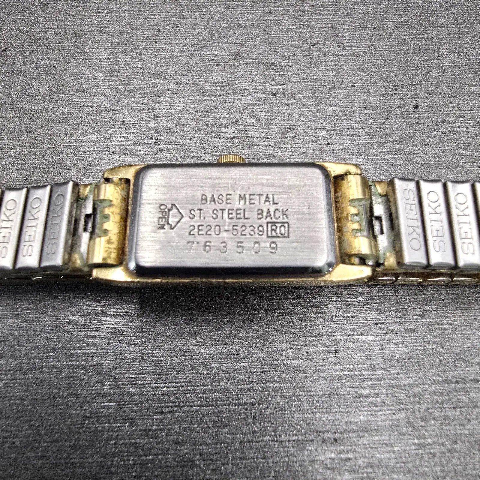 Seiko Watch Women 12mm Gold Dial Gold Tone Rectangle 2E20-5239 New Battery VTG10