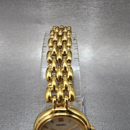 Seiko Tisse watch Women 20mm White Dial Gold Tone 4n210750 New Battery4