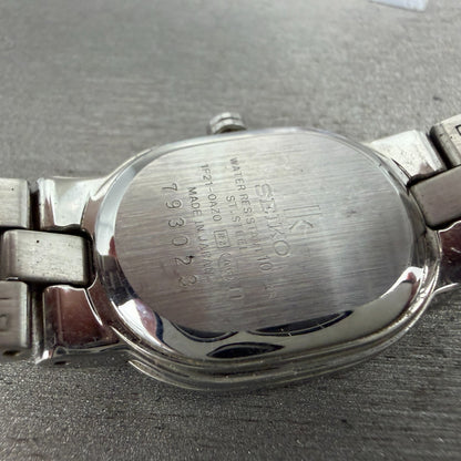 Seiko Lukia Watch Women 21mm Red Dial Silver Tone Oval 1F21-0AZ0 New Battery9
