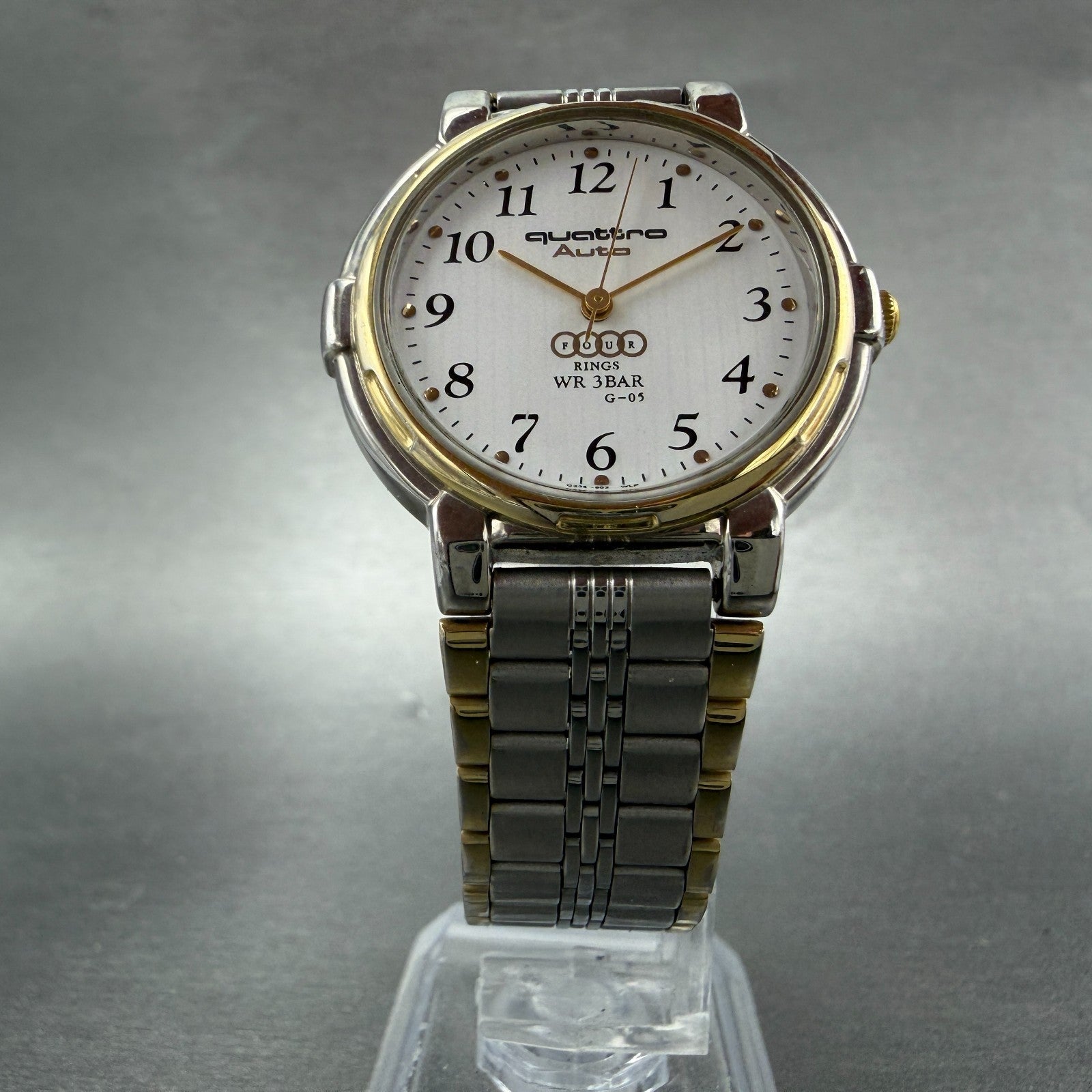 Audi Quattro Watch Unisex 32mm White Dial Two Tone Round New Battery Vintage5