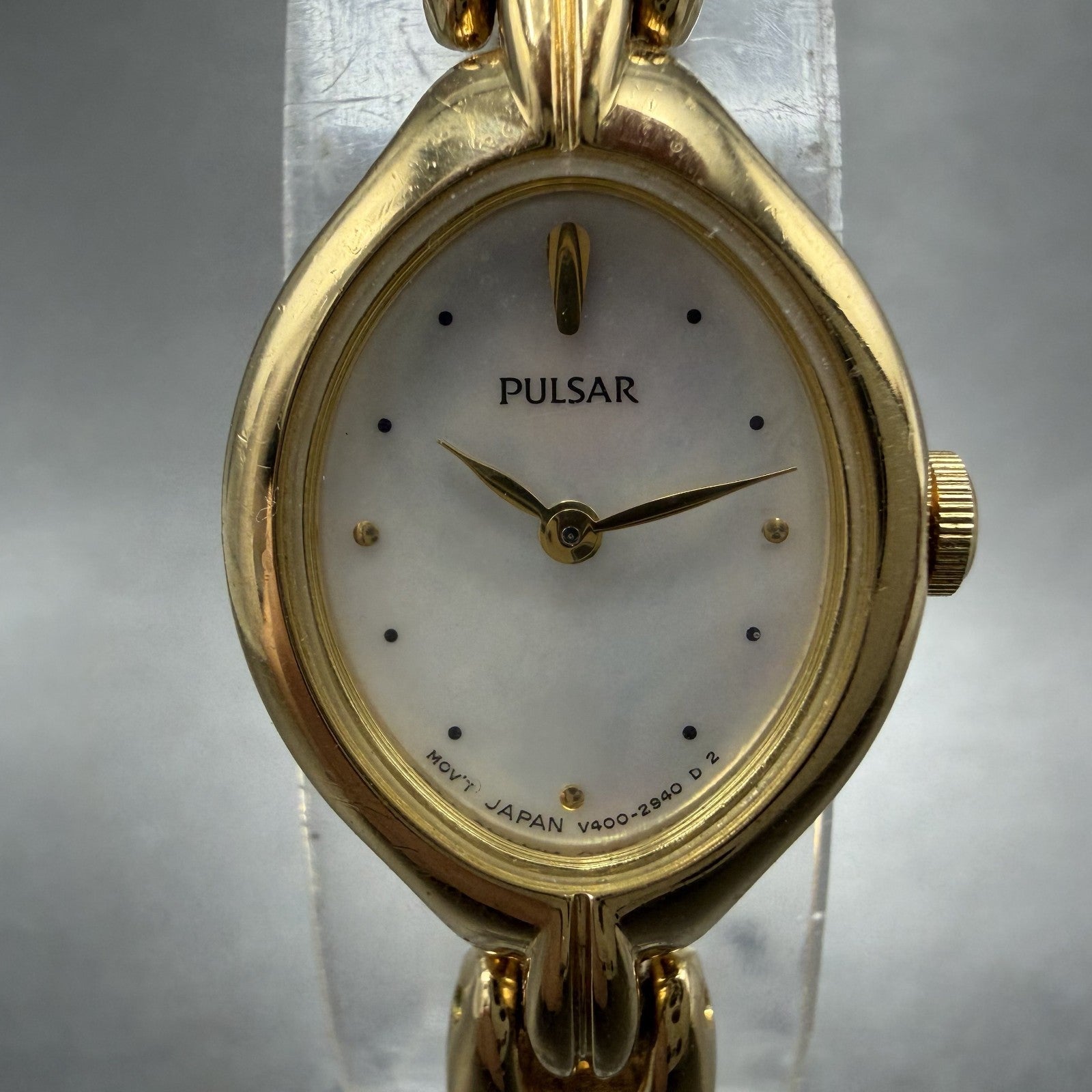 Seiko Pulsar Watch Women 16mm MOP Dial Gold Tone Oval V4005850 New Battery1