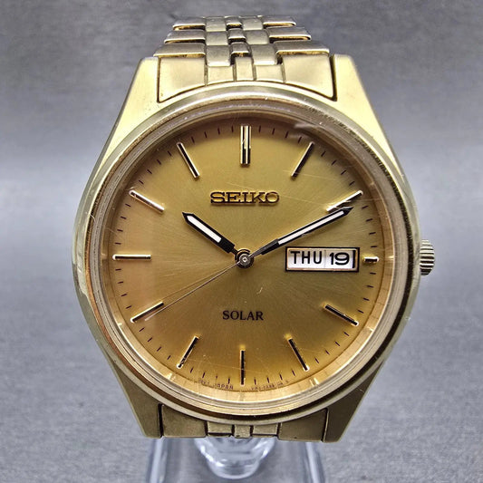 Seiko Solar Watch Men 37mm Champagne Dial Gold Tone Daydate V158-0aa0 Runs QR0