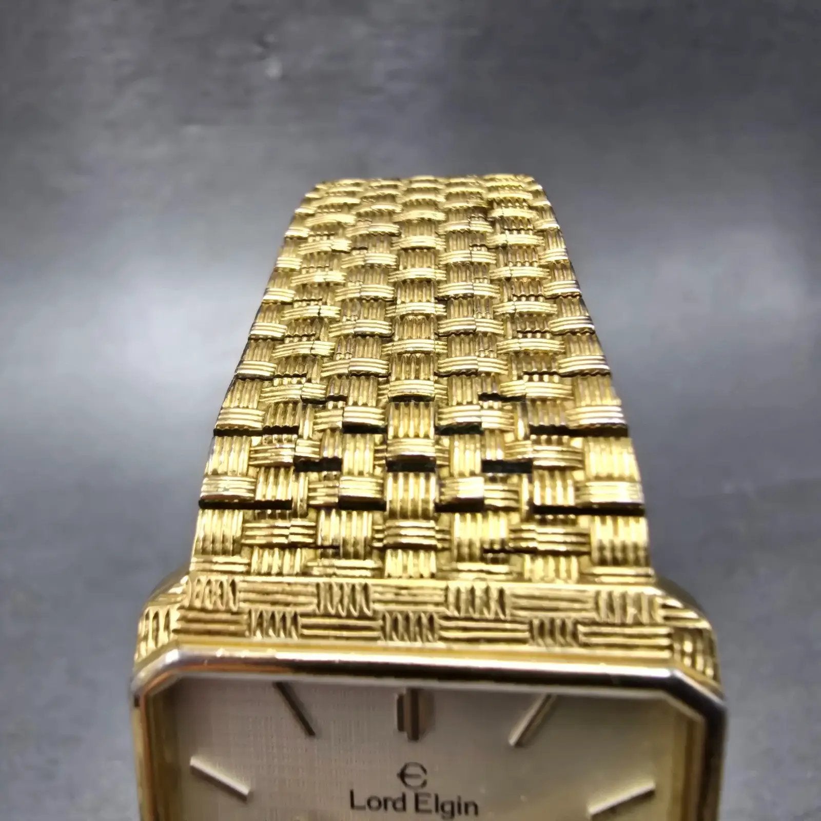 Lord Elgin Tank Watch Men 25mm Gray Dial Gold Daydate Rectangle READ!!! New Batt4