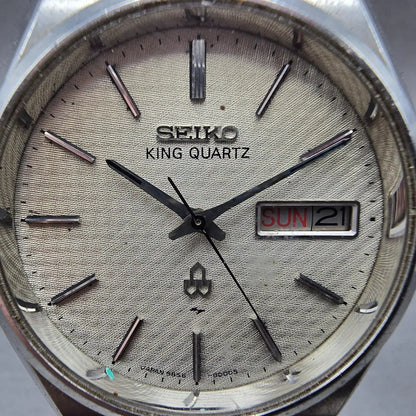 Seiko King Quartz Watch Men 37mm Silver Dial Silver Tone Daydate 5856-8001 PARTS2
