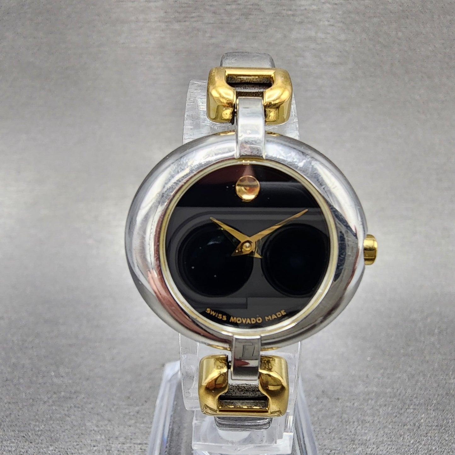Movado Vivo Watch Women 28mm Black Dial Two Tone Round 81 A1 1701 New Battery0