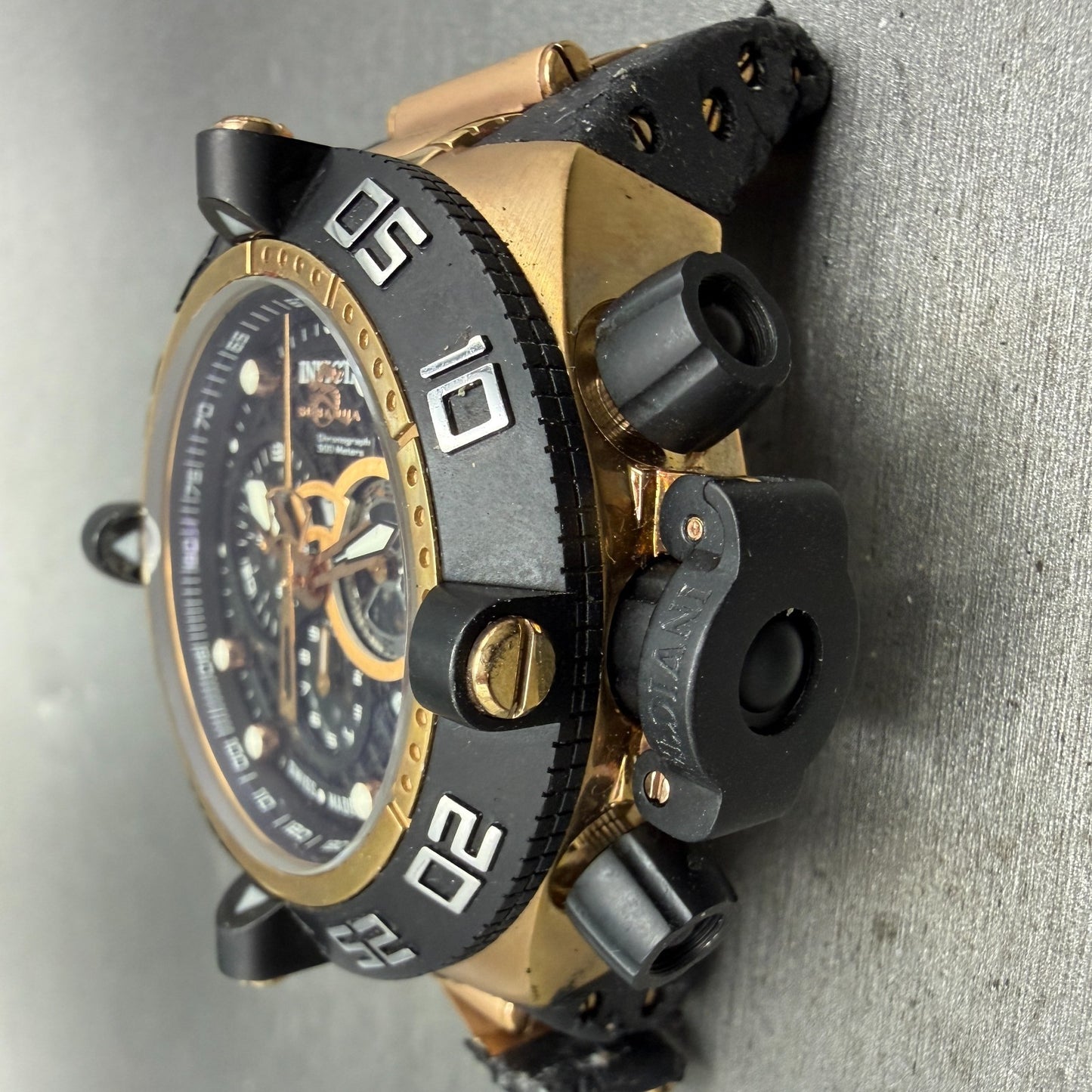 Invicta Subaqua Noma IV Chronograph Watch Men 50mm Black Dial Gold Tone New Batt5