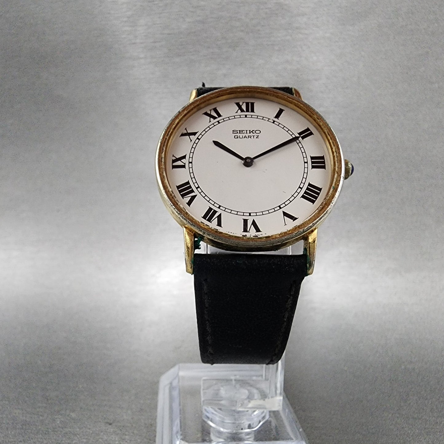Seiko Watch Women 32mm White Dial Gold Tone Round 41108007 New Battery5