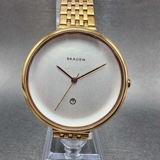 Skagen Gitte Watch Women 39mm White Dial Gold Tone Date Round New Battery0