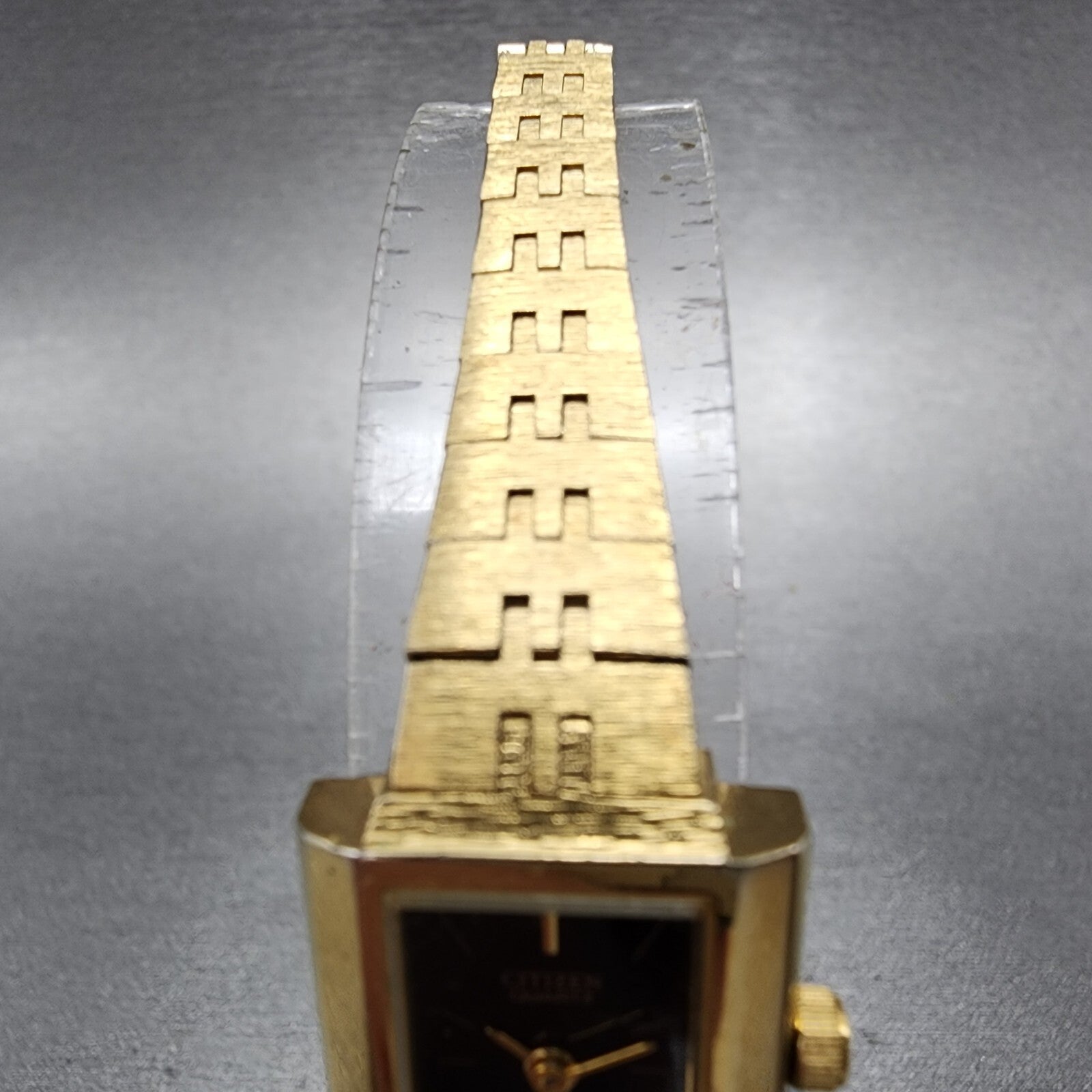 Citizen CQ Tank Watch Women 17mm Black Dial Gold Tone Rectangle New Battery4