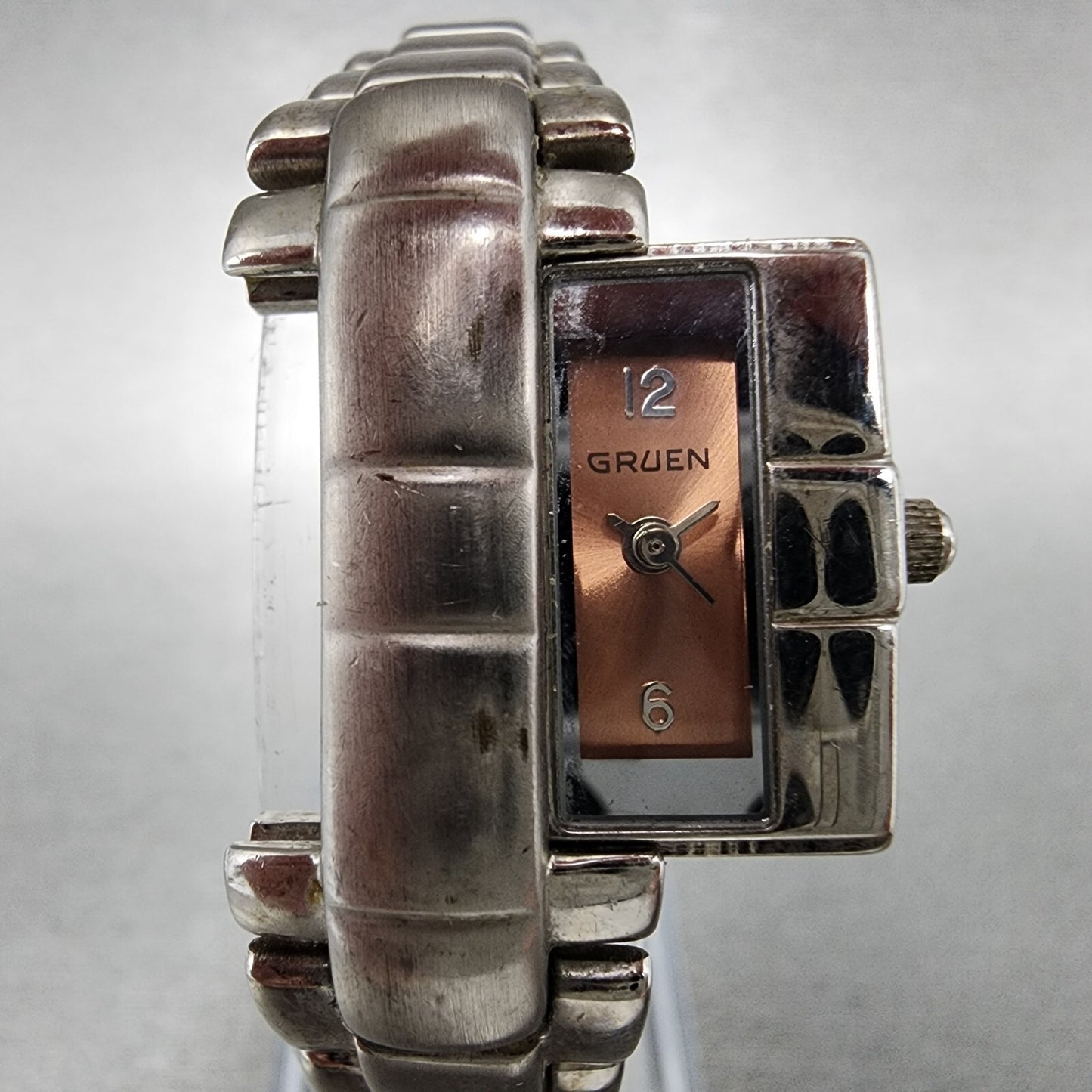 Gruen Hideaway Watch Women 16mm Pink Dial Silver Tone Rectangle GR7302 New Batt1