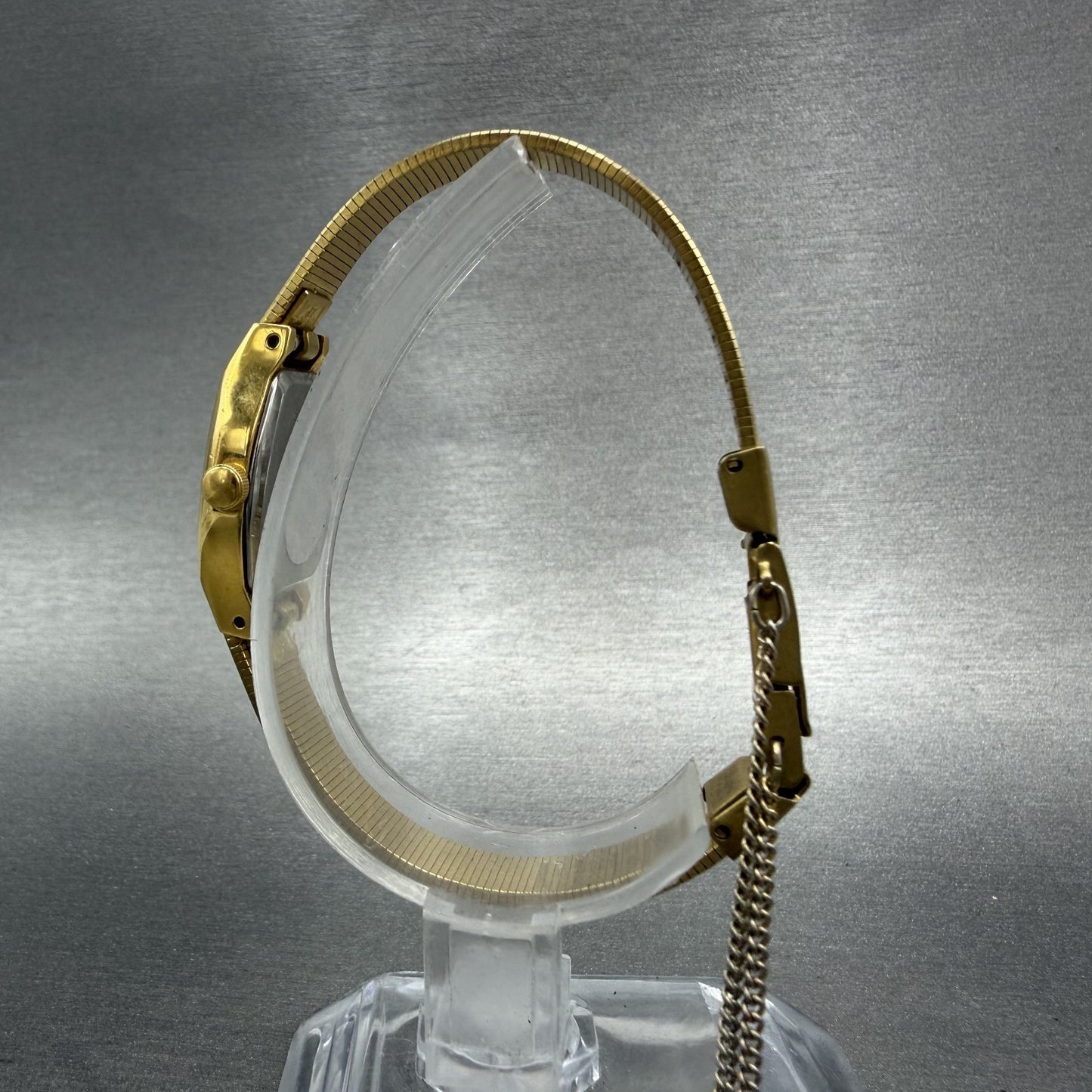 Citizen CQ Watch Women 16mm Champagne Dial Gold Tone 3220326170 New Battery6