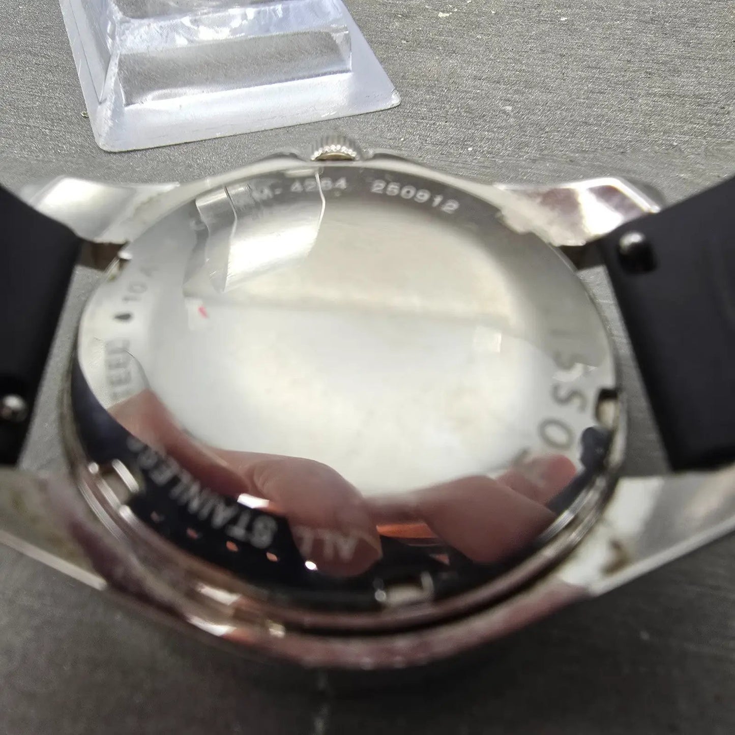 Fossil Dive Watch Men 38mm Black Dial Silver Tone Date Round AM-4264 New Battery9