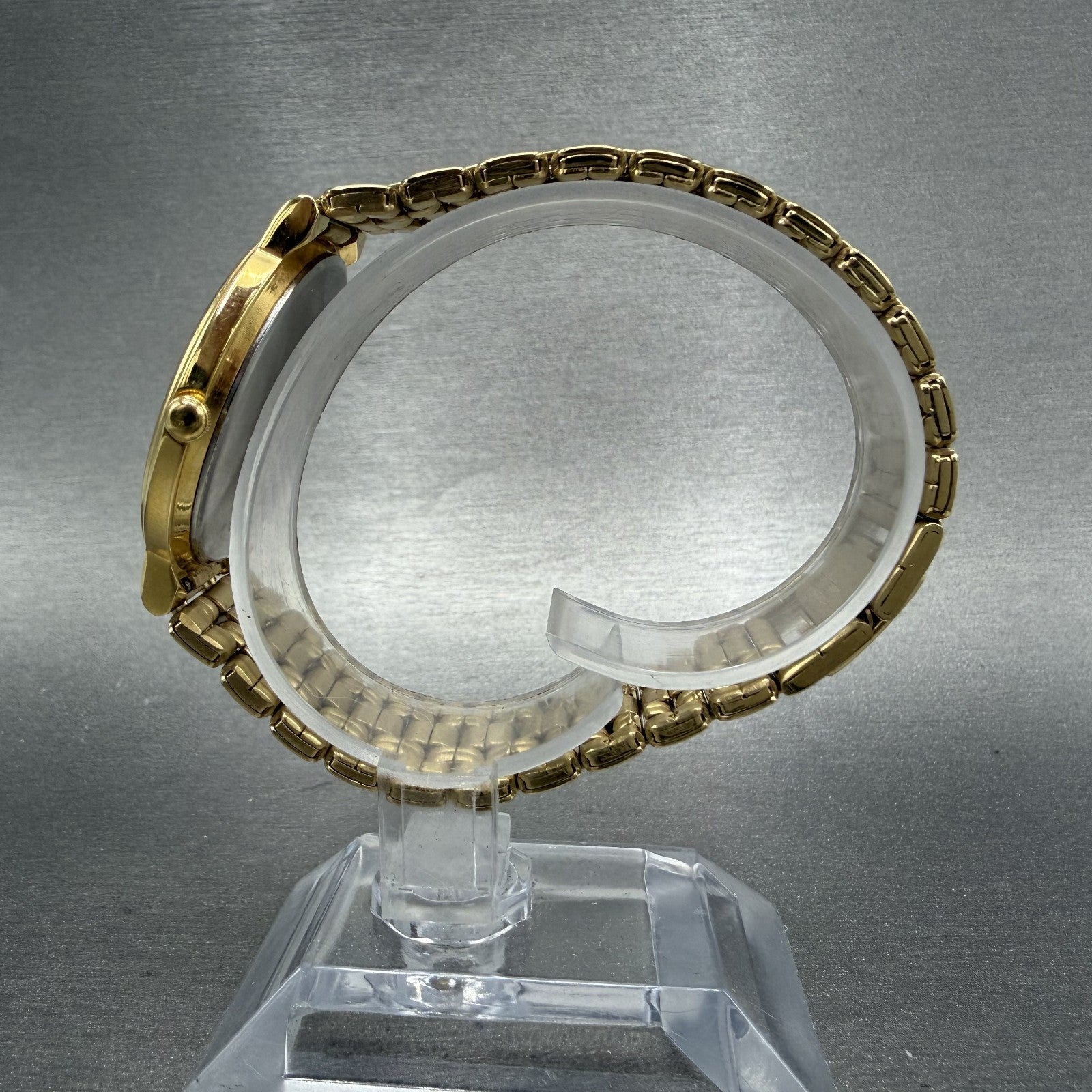 Seiko Watch Men 33mm Black Dial Gold Tone Round Vintage V7011T79 New Battery6