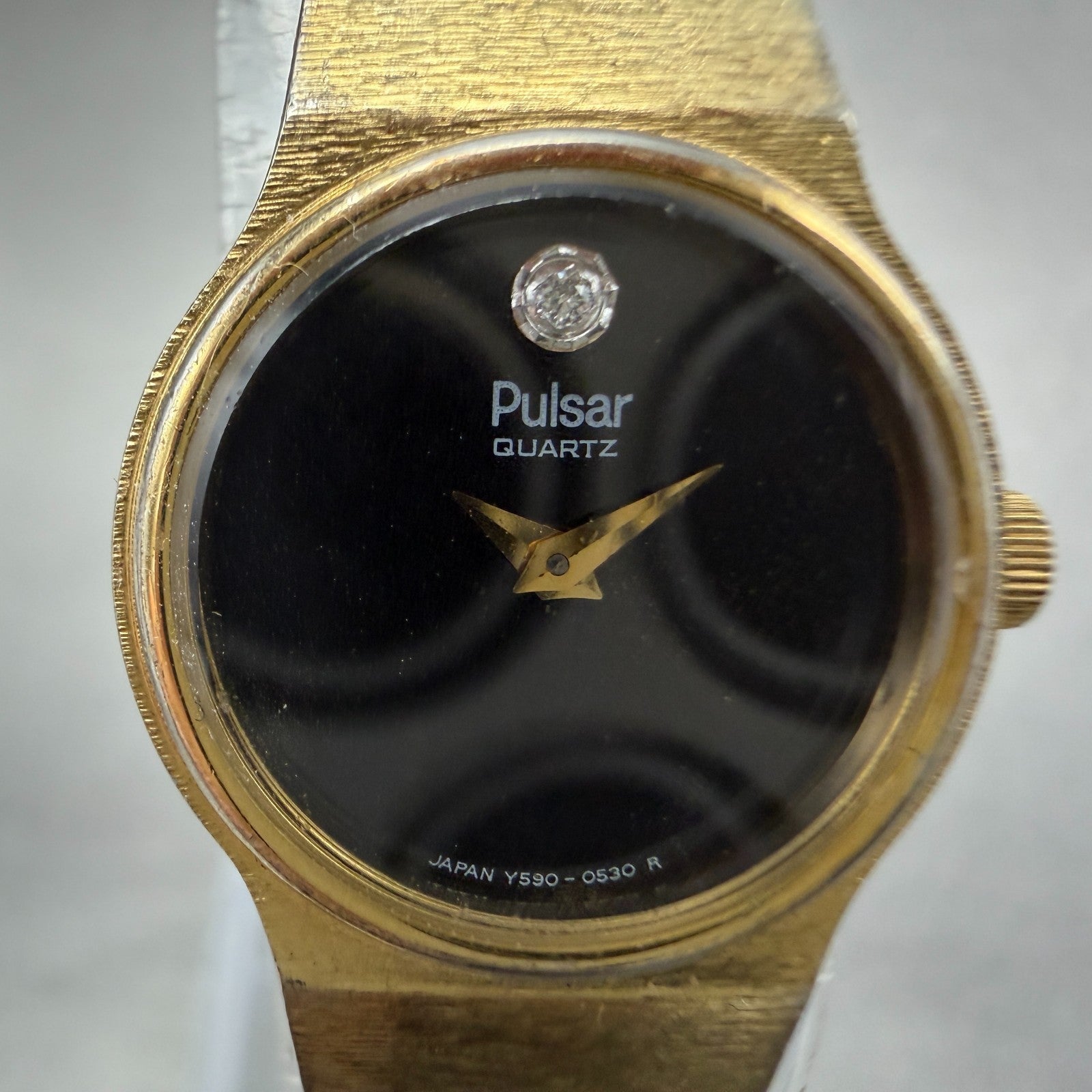 Pulsar Watch Women 18mm Black Dial Gold Tone Round Y590-0109 New Battery1