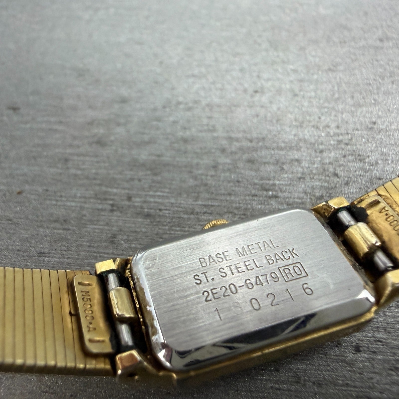 Seiko Tank Watch Women 12mm Champagne Dial Gold Tone 2e20-6479 New Battery VTG9