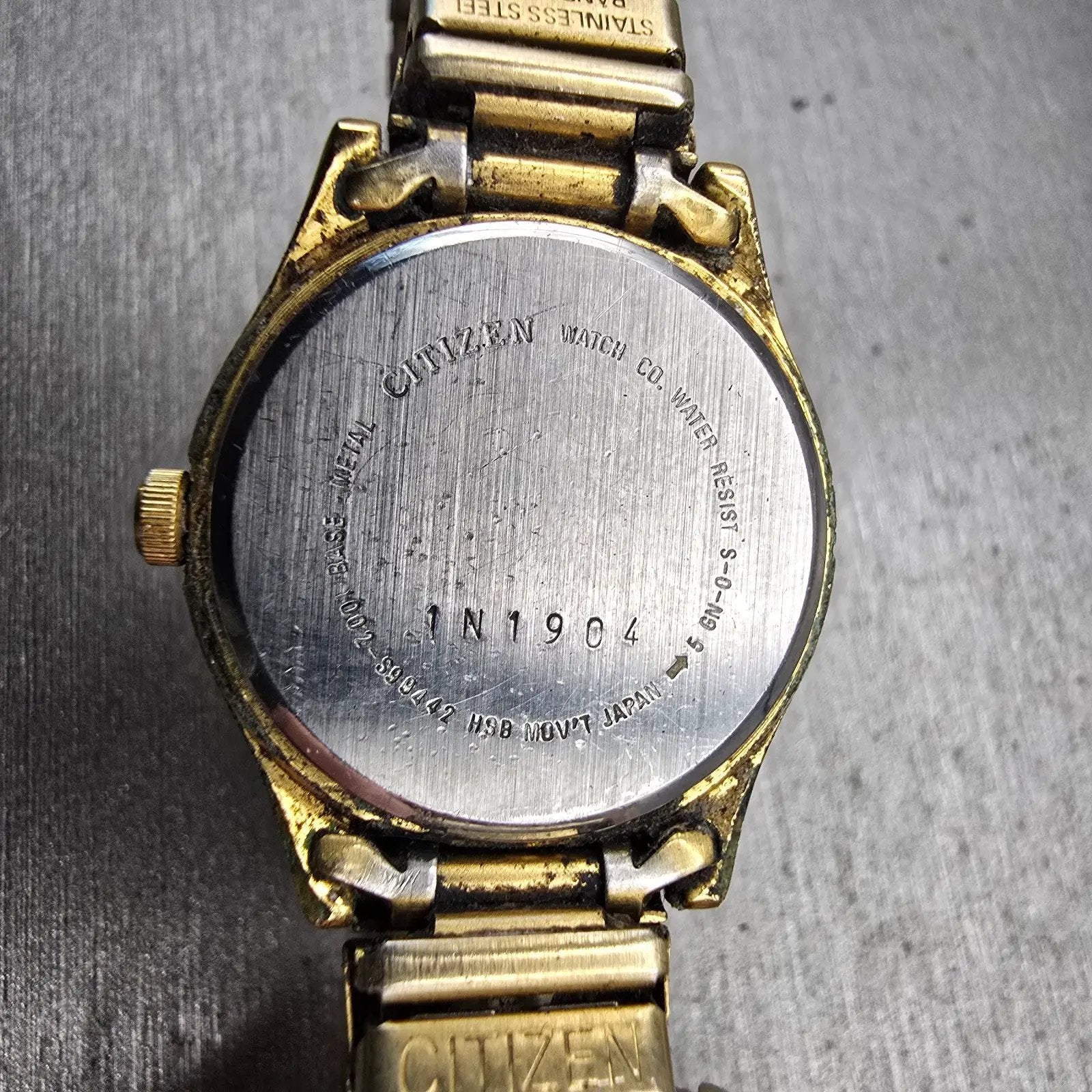 Citizen Watch Women 25mm White Dial Gold Tone Daydate Round 1002-S99442 New Batt10