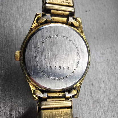 Citizen Watch Women 25mm White Dial Gold Tone Daydate Round 1002-S99442 New Batt10