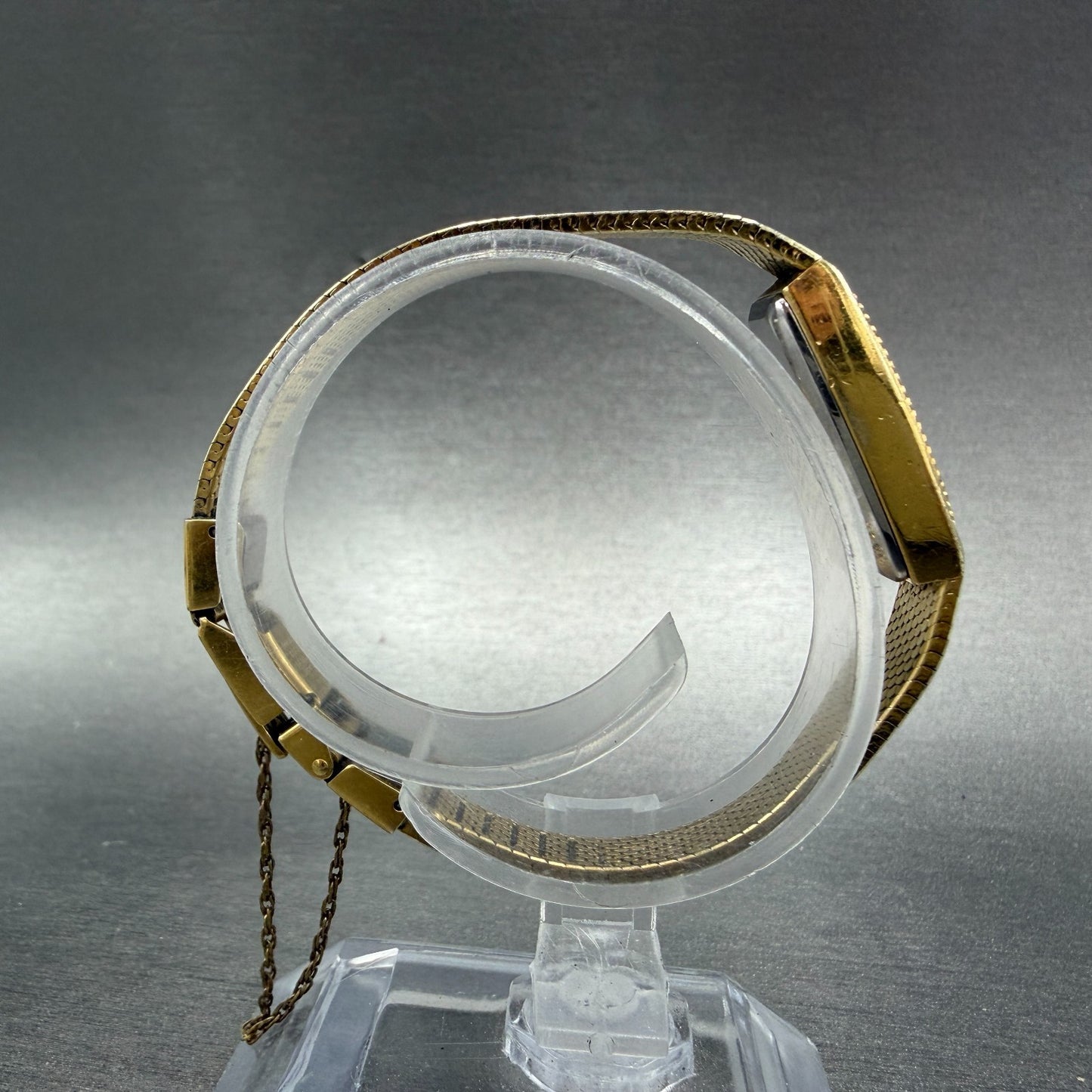 Seiko Tank Watch 13mm Women Brown Dial Gold Tone Rectangle 1320-5279 New Battery8