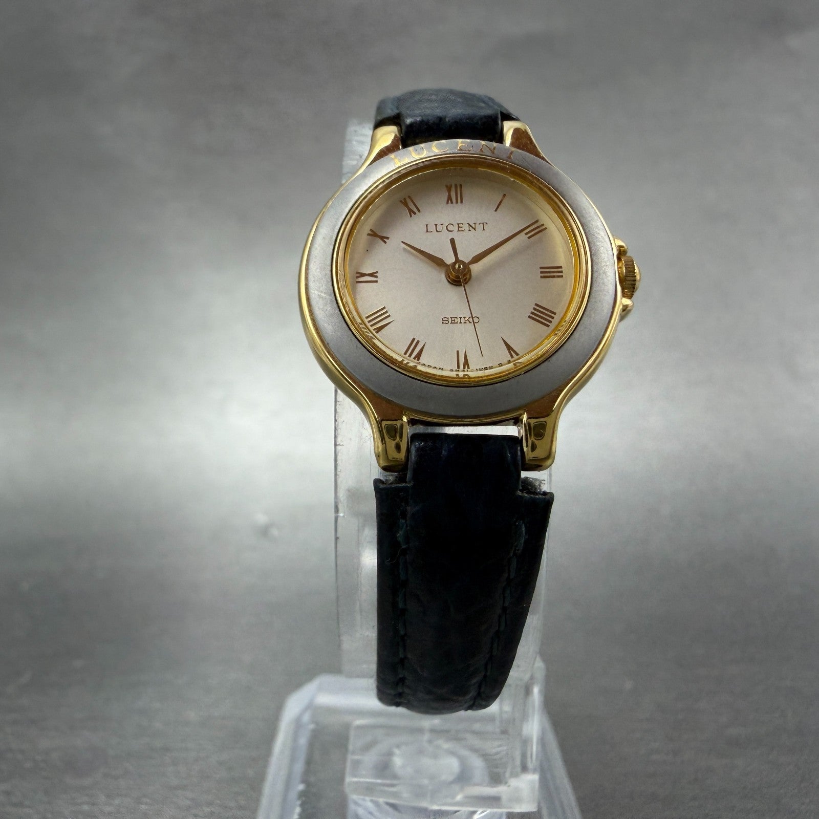 Seiko Lucent Watch Women 22mm Champagne Dial Two Tone Round 4N21-0340 New Batt A5