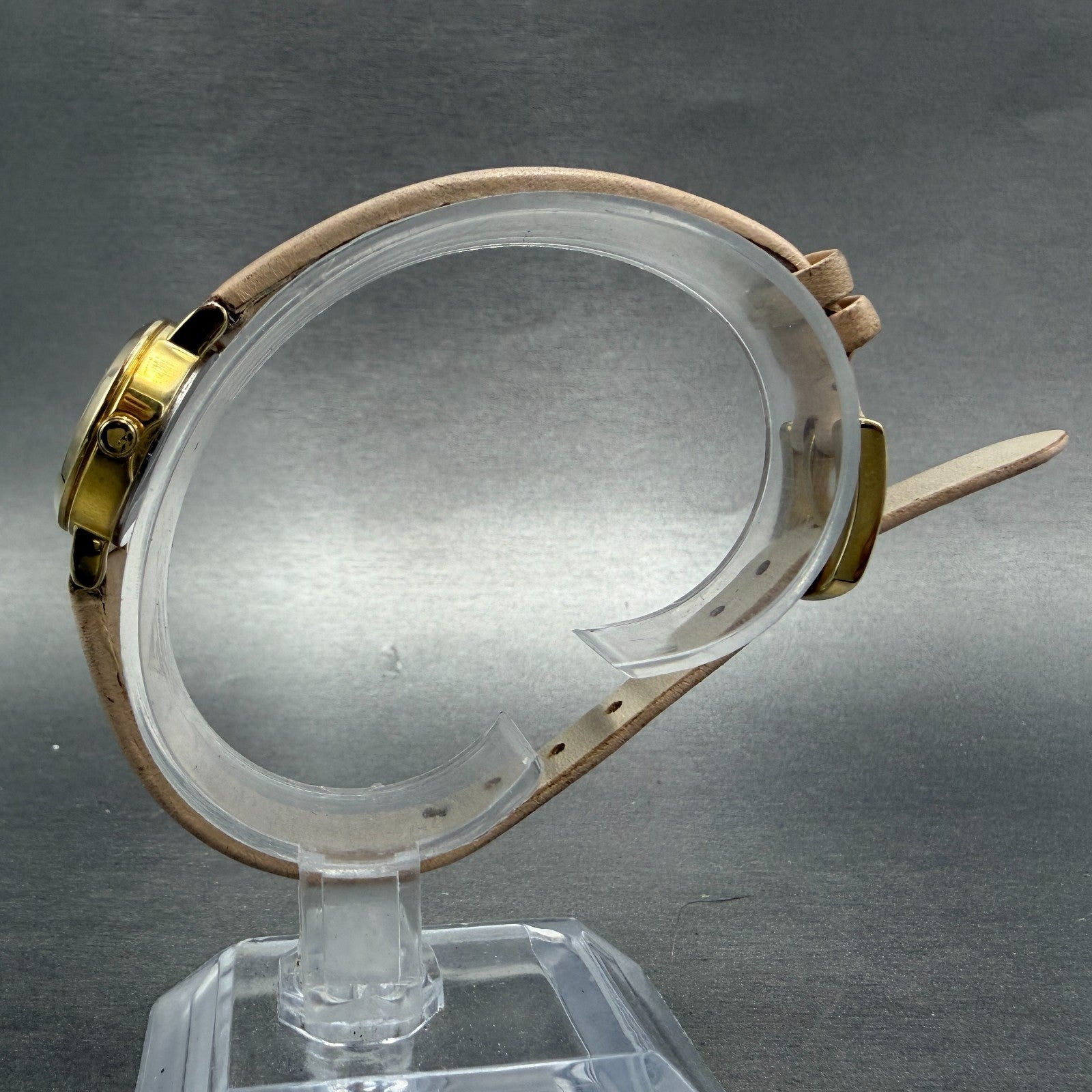 Kate Spade Tiny Metro watch Women 21mm Mop Dial Gold Tone Round 0372 New Batt6