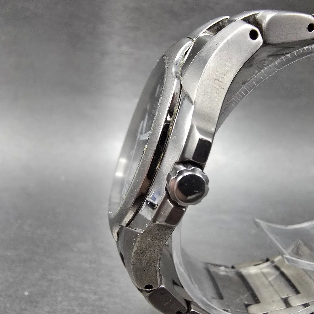 Citizen Eco-Drive Watch Men 41mm Black Dial Titanium Date E111-K006368 Runs AB2