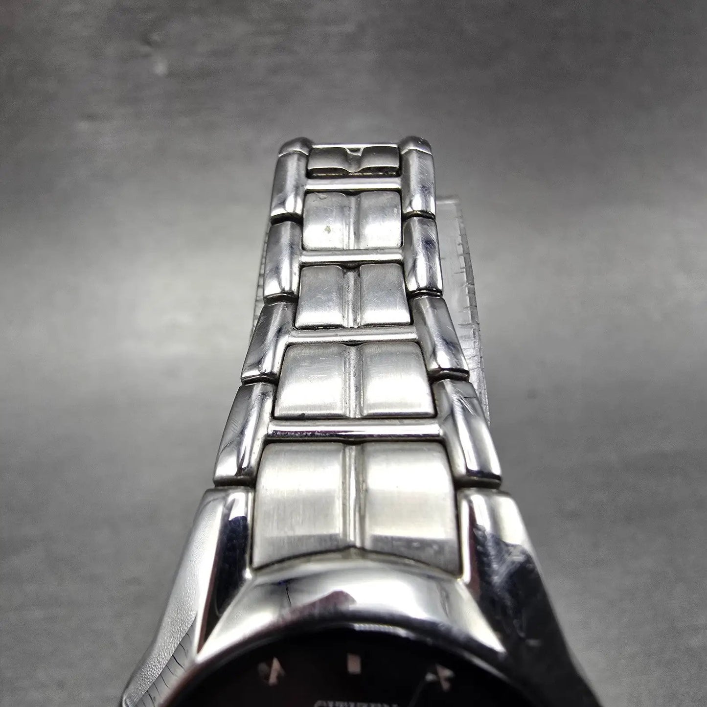 Citizen Eco-Drive Watch Women 25mm Black Dial Silver Tone Date E011-S058503 Runs4