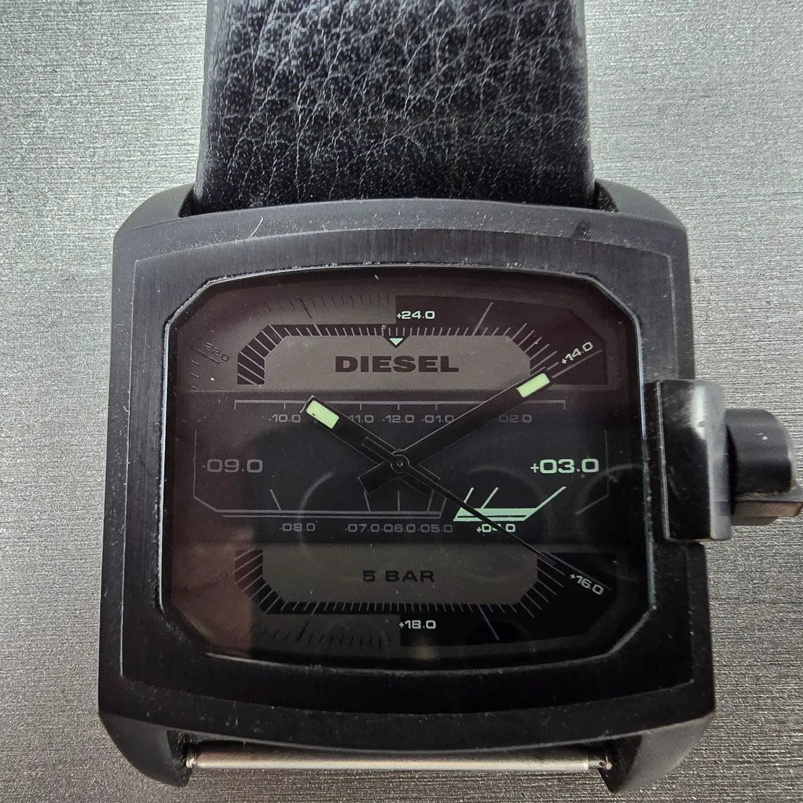 Diesel Watch Men 42mm Black Dial Black Tone DZ-1463 Rectangle PARTS2