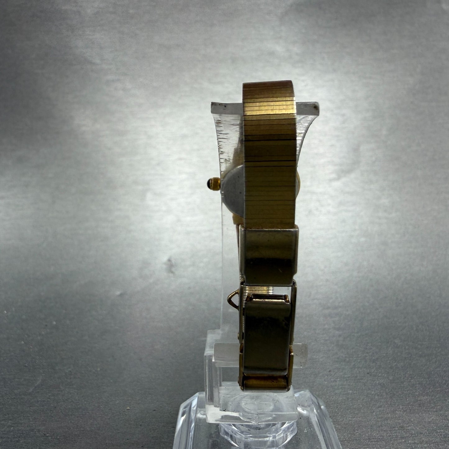 Citizen CQ Watch Women 17mm Black Dial gold Tone Round 2250-226658 New Battery7